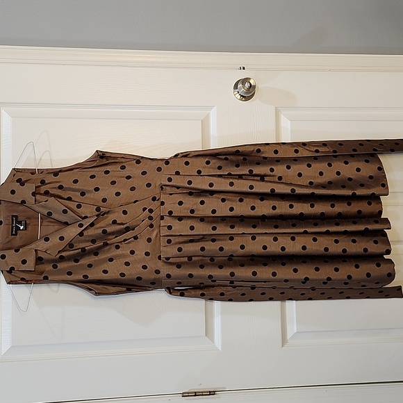 Jessica Howard dress, Size 12P - Picture 2 of 4